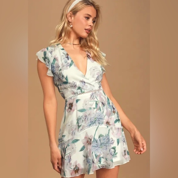 Lulus Dresses & Skirts - NEW Lulus Art Of Love Multi Floral Print Ruffle Mini Dress V-Neck Sz M